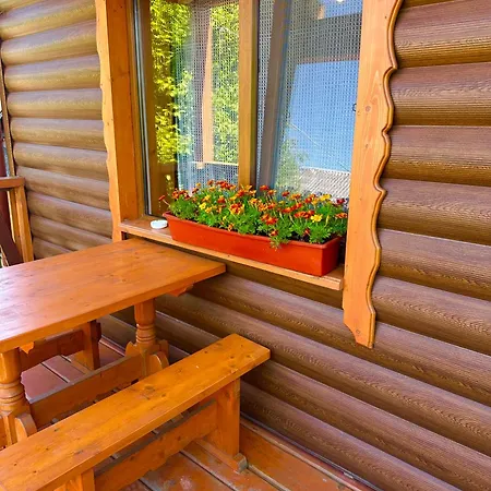 Apartment лозованя